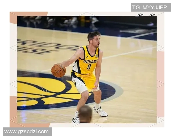 麦康奈尔抢断助攻 托平三分一箭穿心